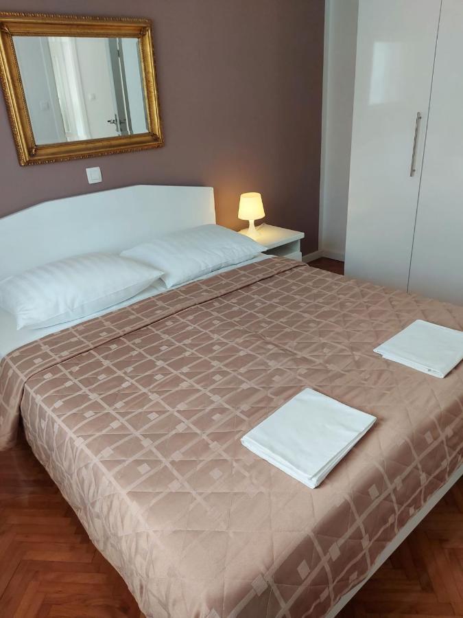 Apartment Lenka เซนญ์ ภายนอก รูปภาพ